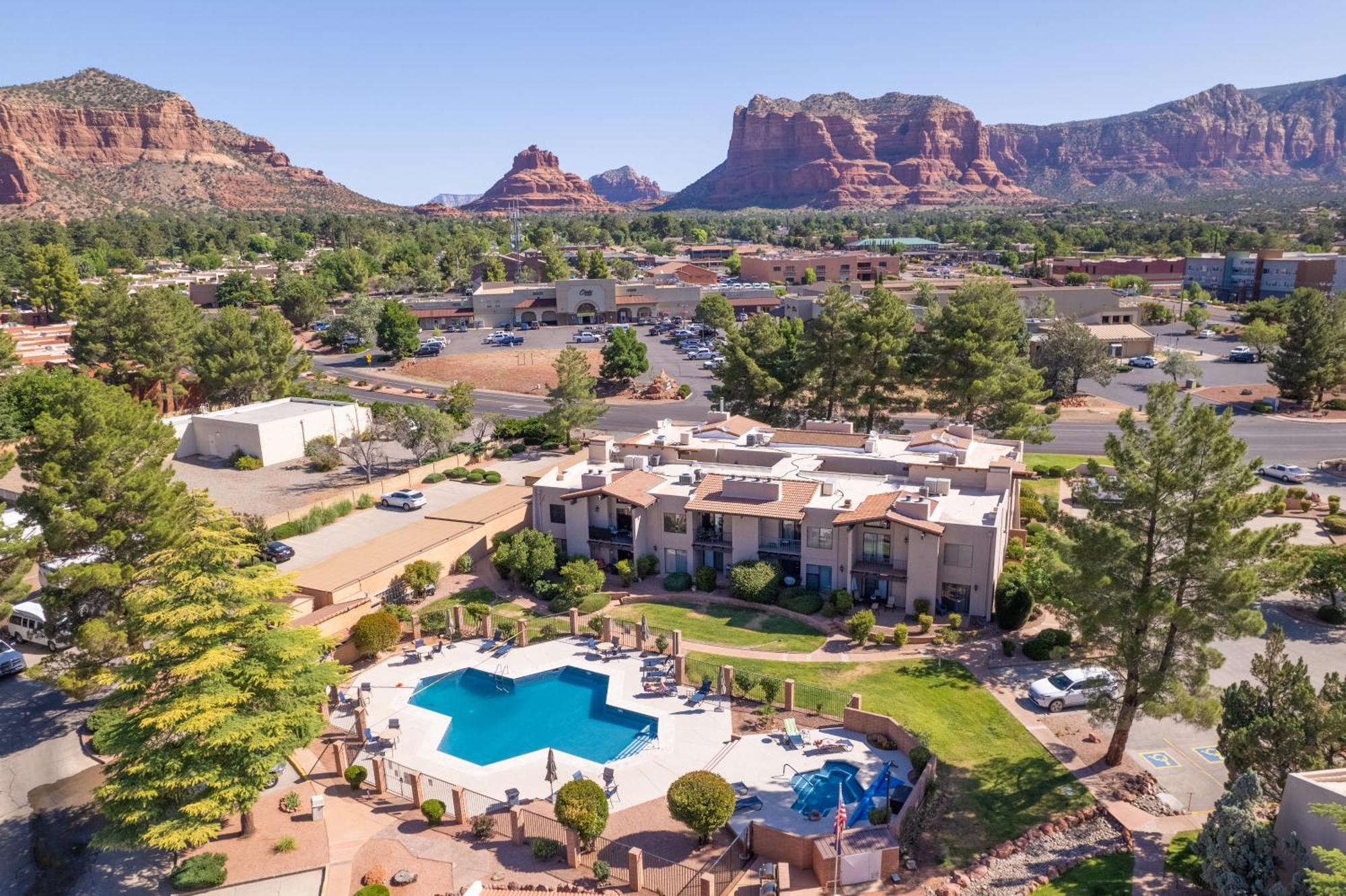 Cozy Sedona Retreat - Pool, Spa, Pickleball Bagian luar foto